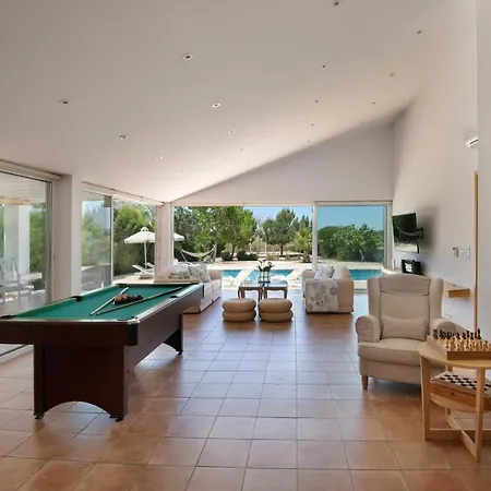 Garden Luxury * Dasaki Achnas